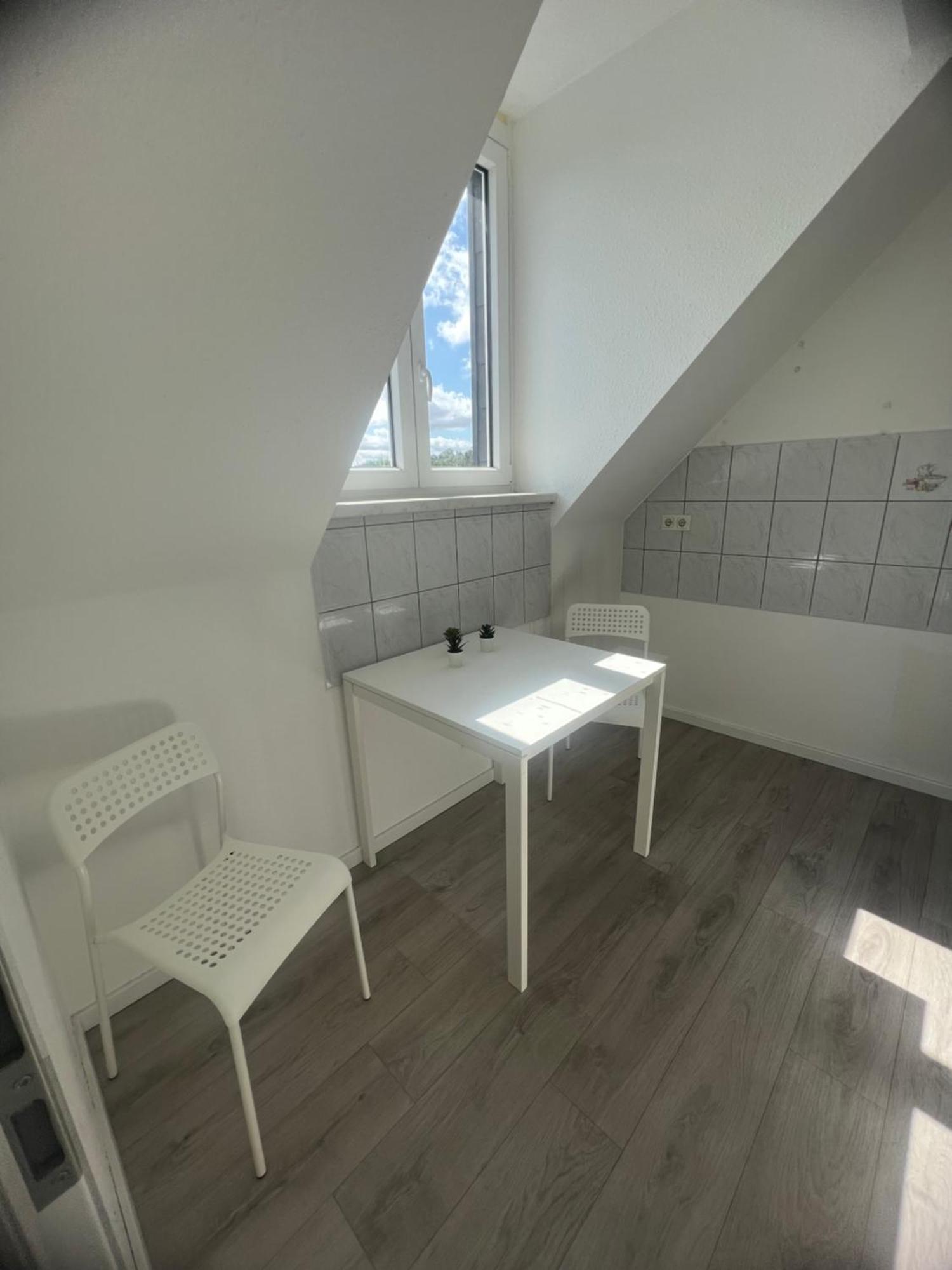 Cozy Work And Stay Pretty Home Chemnitz Bagian luar foto
